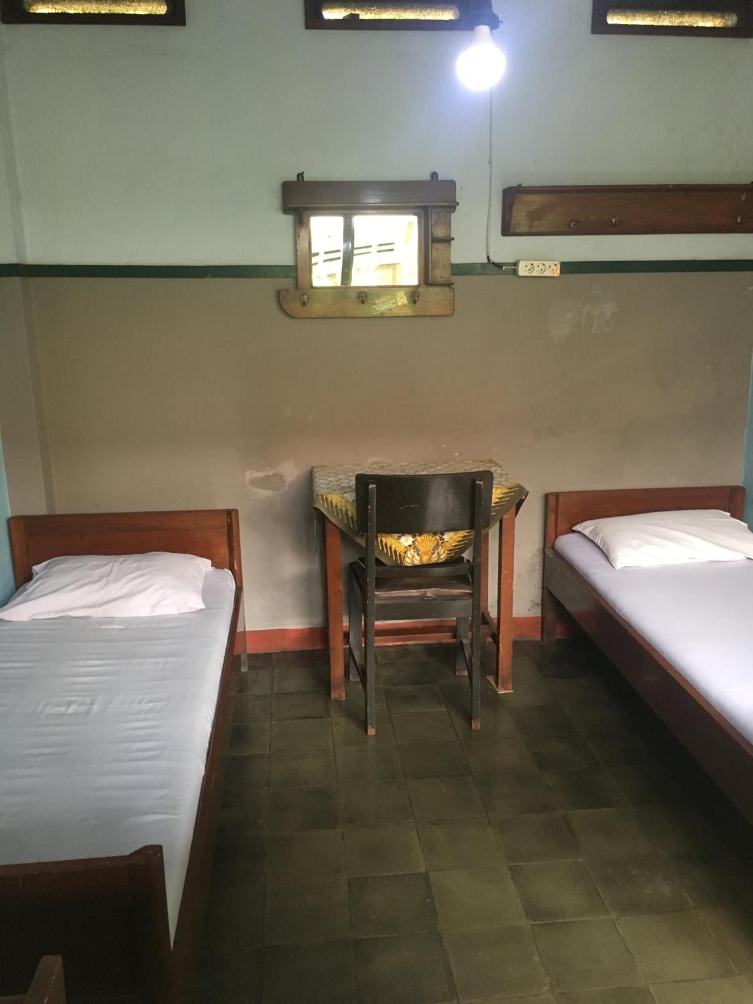 Oyo Life 1708 Hotel Budi Famili 1 Syariah Ciamis Ngoại thất bức ảnh